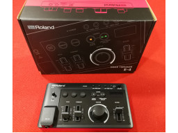 ROLAND E4